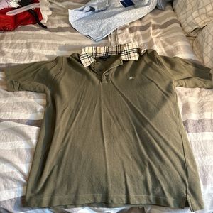 Burberry polo size XS
